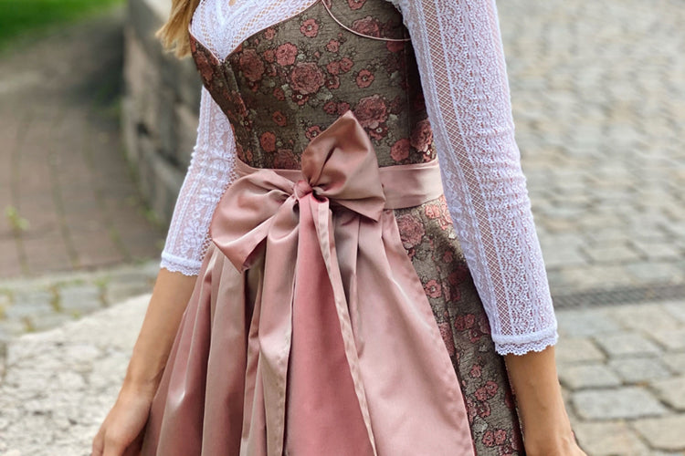Luxus Schurze Binden Dirndl Bild