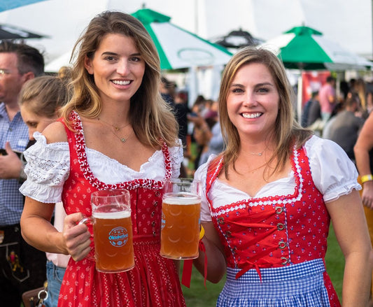 Pflege und Reinigung deines Dirndls