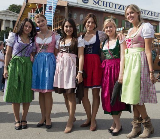 Dirndl Welche Länge?